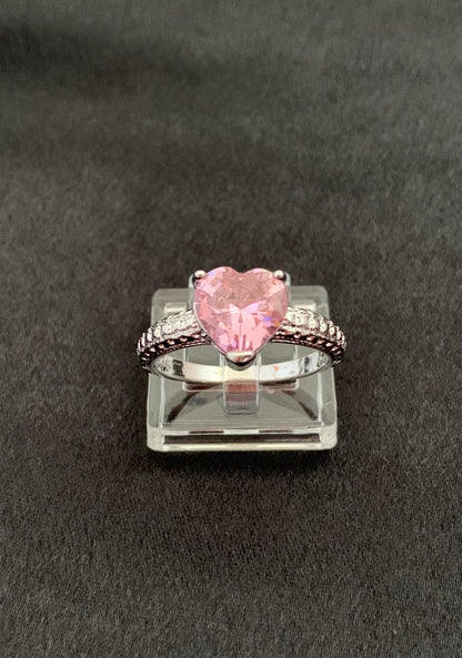 Bague Varades en acier inoxydable, bijou raffiné avec un coeur, idéal pour cadeau, mère, amour ou évènement 